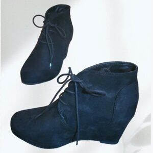 JG Women Hinge Ankle Wedge Booties Comfort Black Suede Front Lace Boots SZ 7.5